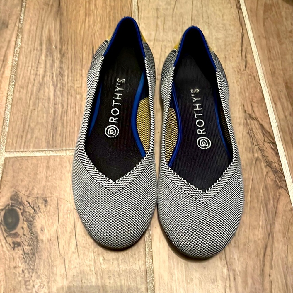 GUC Rothy’s ballet round toe flats in size 8.5